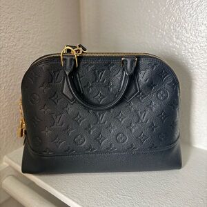 Louis Vuitton Black Monogram Satchel Louis Vuitton empreinte neo Alma PM